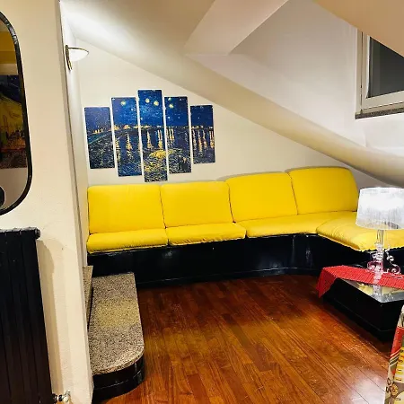 Centro Apartment Lecco