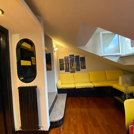 Centro Apartment Lecco